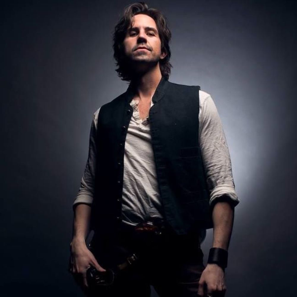 Meet your Posher, Jonathan